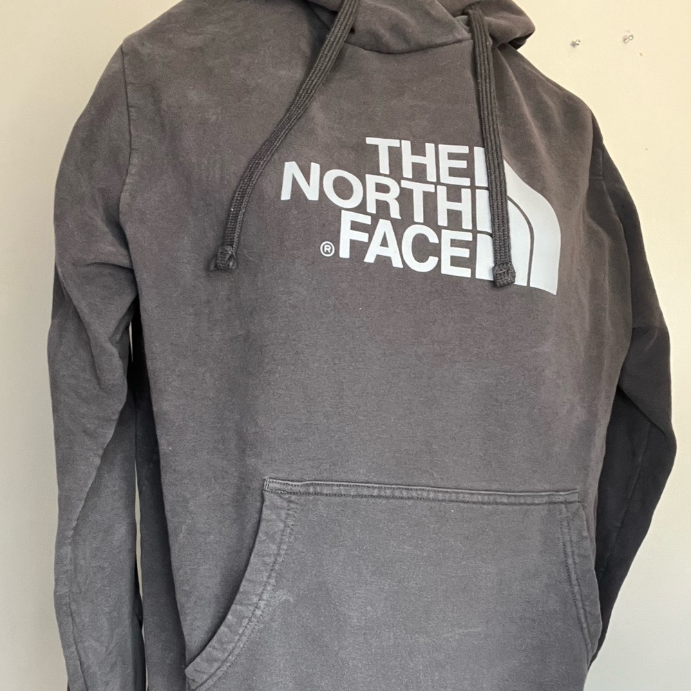The North Face Men's Charcoal Gray Crewneck Hoodie with‎ White Logo